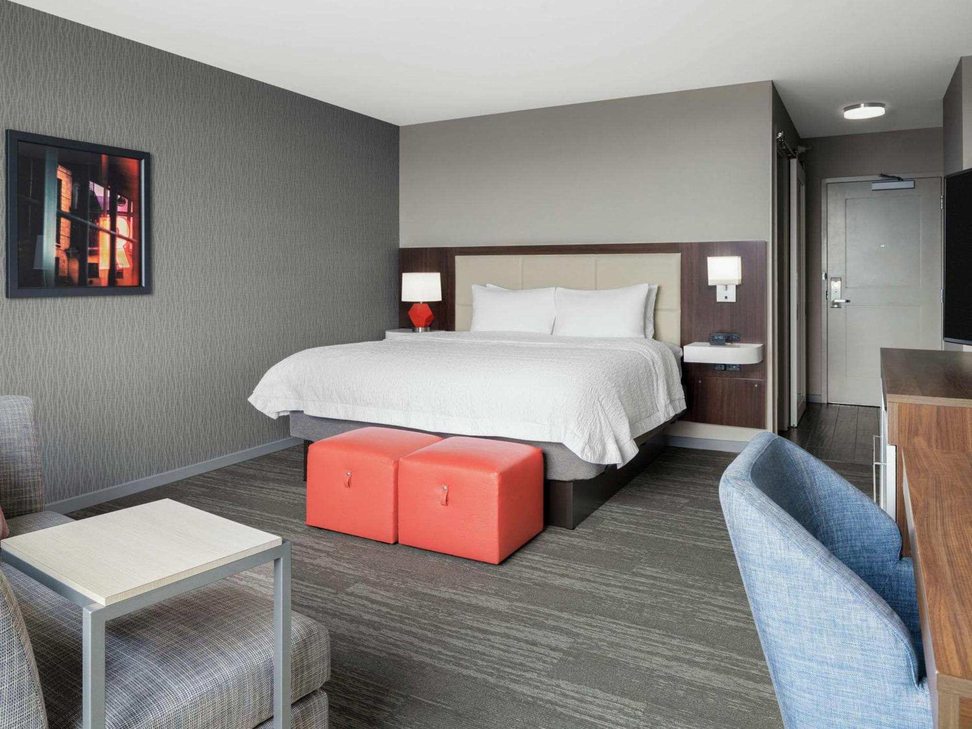 Hampton Inn Chicago Mccormick Place Exterior foto